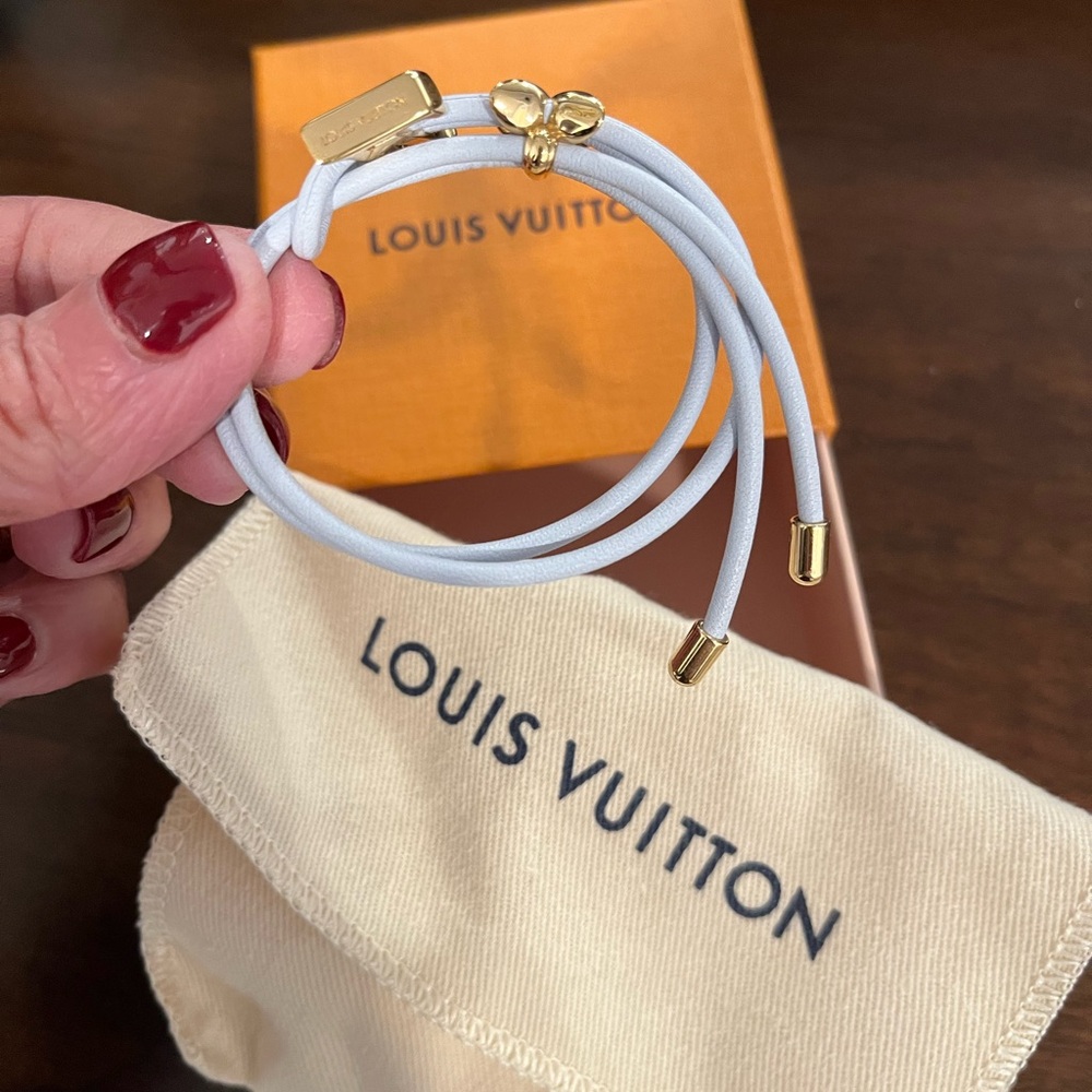 Louis Vuitton Gold light blue Bracelet - Picture 4 of 4